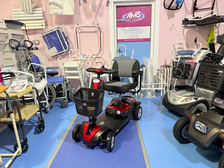 Brand New - Roma Medical Denver 4mph Mobility Scooter for Pavements