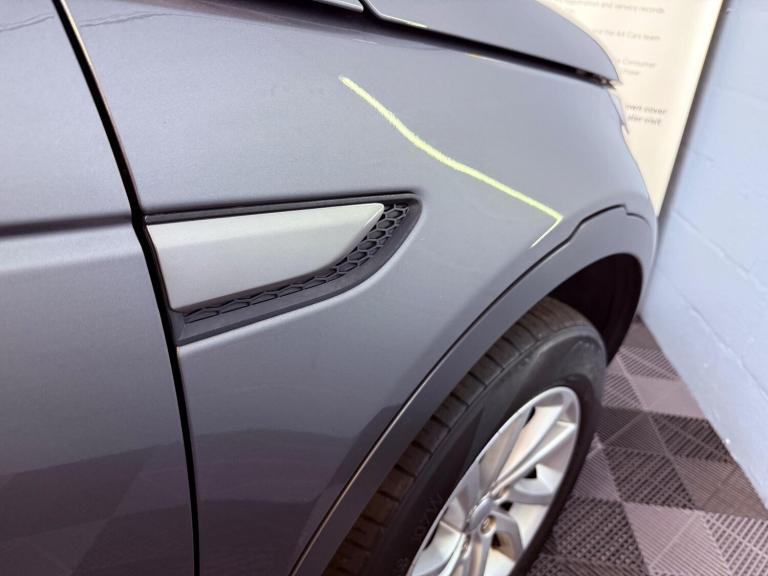 2017 Land Rover Discovery Sport 2.0 TD4 SE Tech 4WD Euro 6 (s/s) 5dr ESTATE Diesel Manual