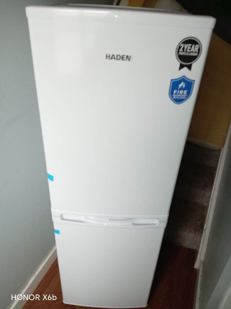 Haden White Fridge Freezer – Brand New
