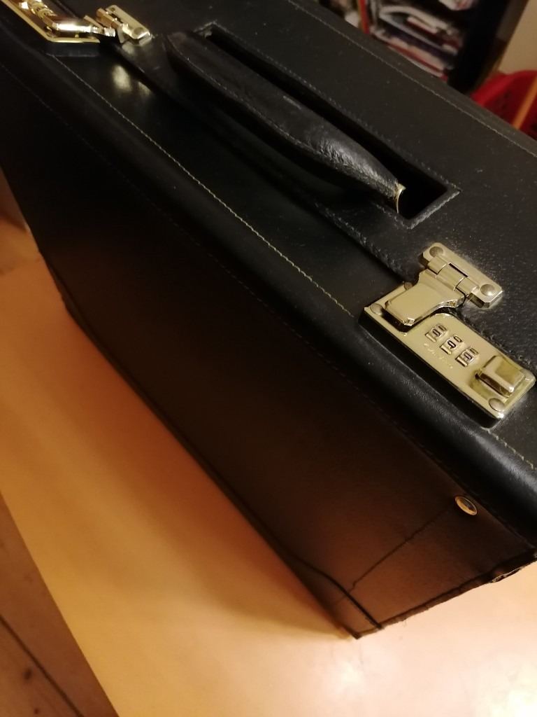 Black leather pilot case