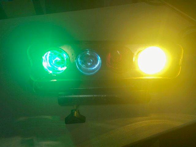 DISCO LIGHT - 4 WAY FLASHING SOUND ACTIVATED LIGHT UNIT- ONLY £50