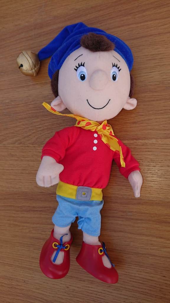 * SINGING NODDY PLUSH TOY ENID BLYTON *
