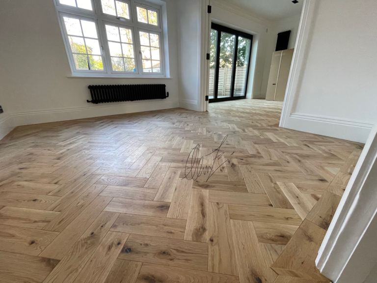 Wood & Laminate Floor Fitting Fitter