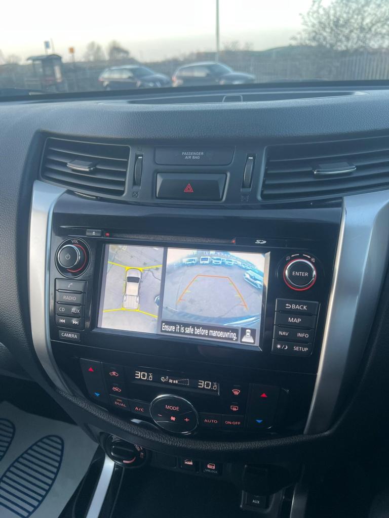 2019 Nissan Navara Double Cab Pick Up Tekna 2.3dCi 190 4WD Auto PICK UP DIESEL Automatic