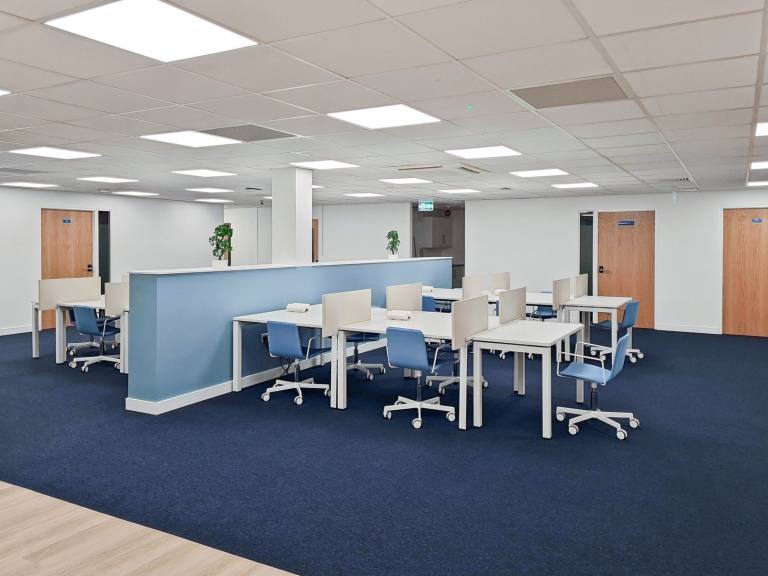 London - NW10 7XR \ Shared Office Space with Flexible Terms