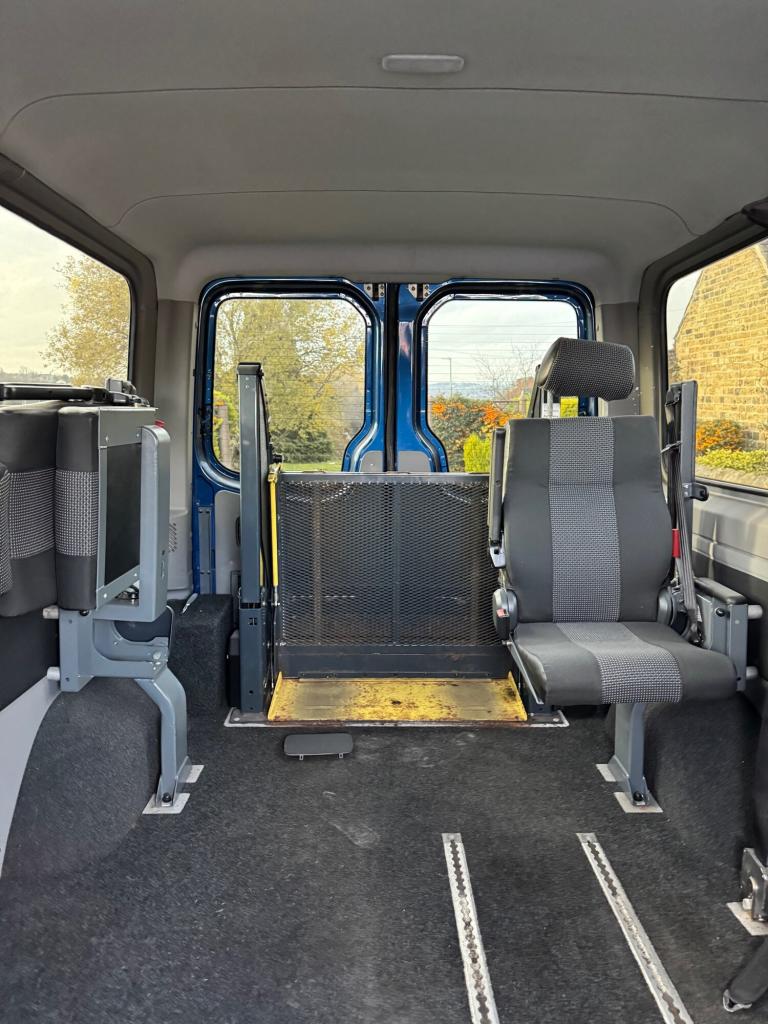 2013 Mercedes-Benz Sprinter 2013 63 MERCEDES BENZ SPRINTER 2.1 210 CDI L1 7G-TRONIC RWD WINDOW VA...