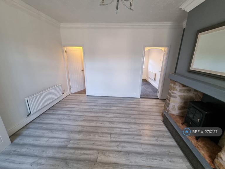 2 bedroom house in Platt Fold Street, Leigh, WN7 (2 bed) (#2710127)