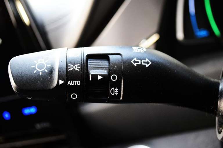 2021 Hyundai IONIQ 38.3kWh Premium Hatchback 5dr Electric Auto (136 ps) Automatic Hatchback Elect...