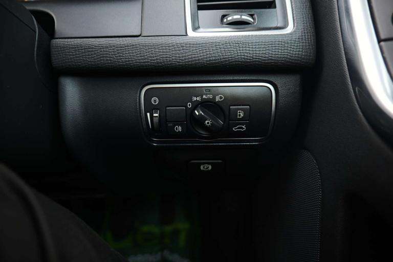 2016 Volvo XC60 2.4 XC60 SE Luxury Nav D5 AWD 4WD 5dr SUV Diesel Manual