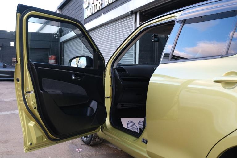 2025 Suzuki Swift 1.2 SZ4 Hatchback 5dr Petrol Auto Euro 6 (94 ps) PETROL Automatic