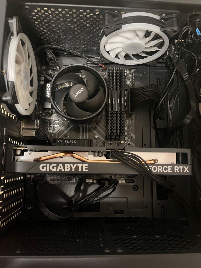 image for PC motherboard Gigabite B450M DS3H DDR4 AM4 