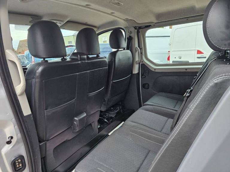 2017 Vauxhall Vivaro 2900 1.6CDTI BiTurbo 125PS Sportive H1 D/Cab PANEL VAN DIESEL Manual