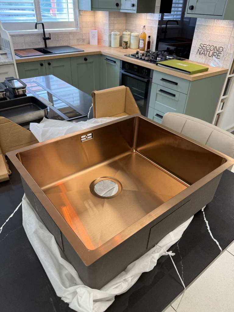 1810 ZENUNO15 500U Copper undermounted sink