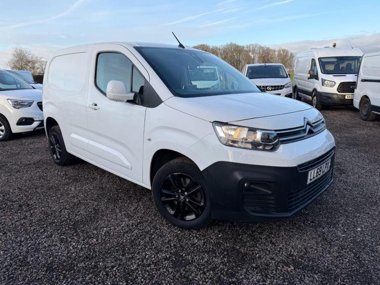 2019 Citroen Berlingo 1.5 BlueHDi 1000Kg Driver 100ps PANEL VAN DIESEL Manual