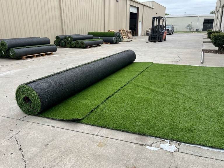 40mm Thick Astro Turf | Rolls with Optimal Drainage