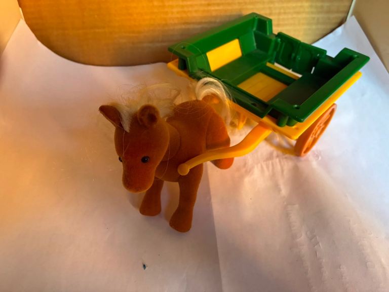 Flocked Horse with Green and Yellow Cart Toy