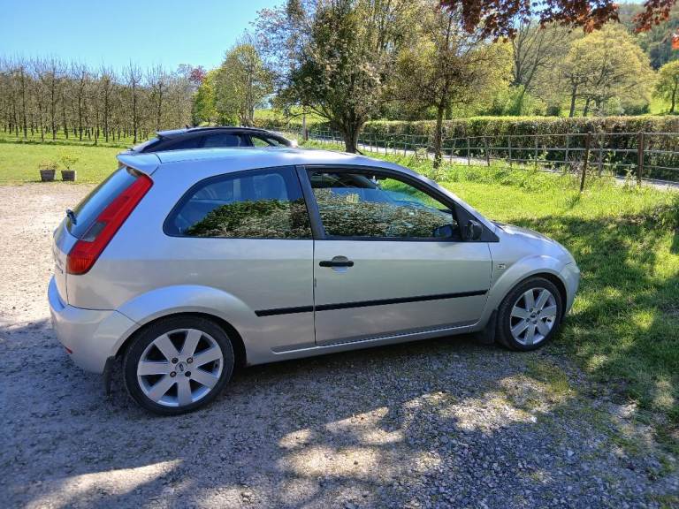 Ford Fiesta 1.4 Silver Edition