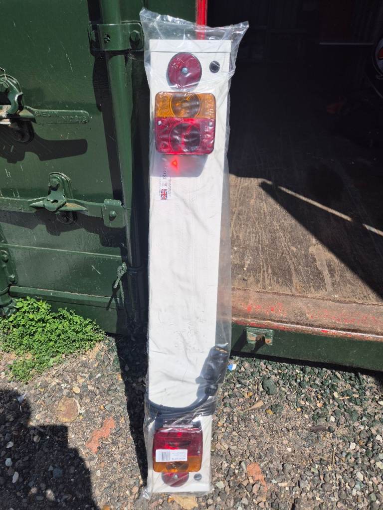 Trailer light board