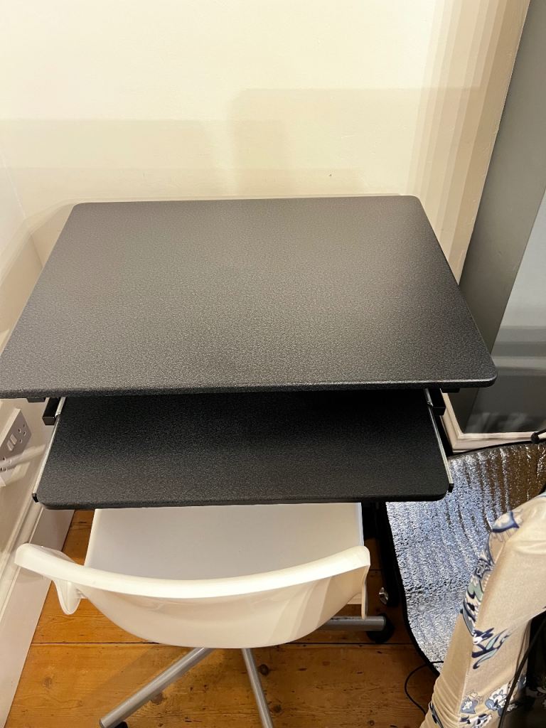 Computer desk & chair