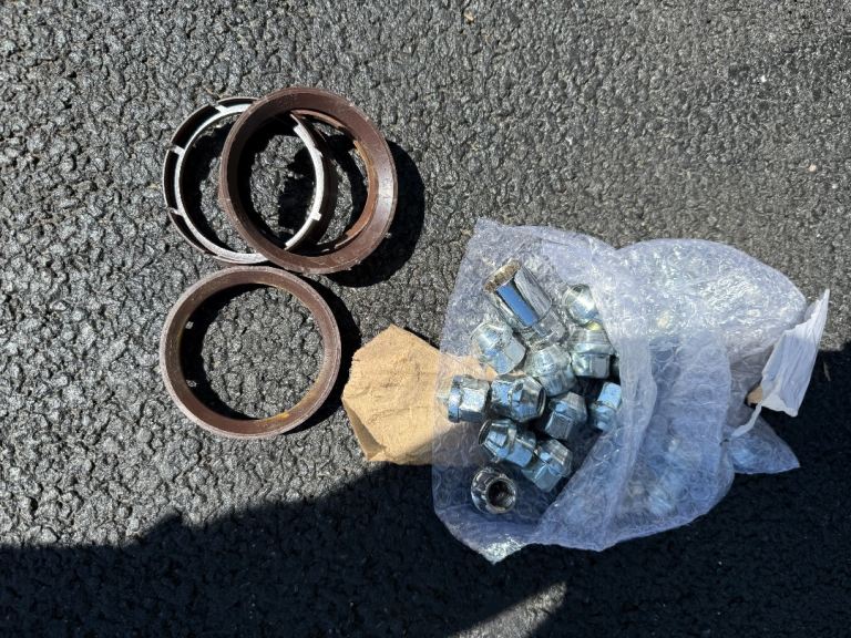 Genuine wolf race crc gtr alloys 20”