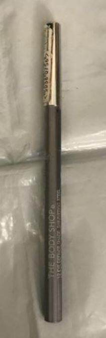 The body shop eyeliner pencil