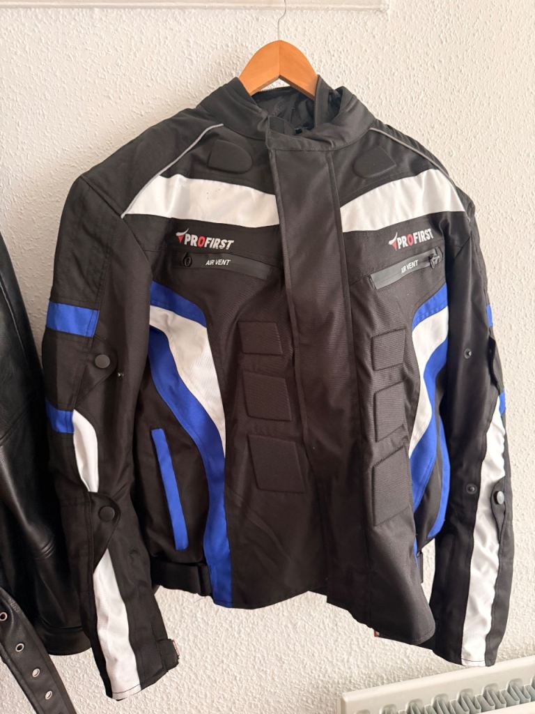 Full motorbike wear