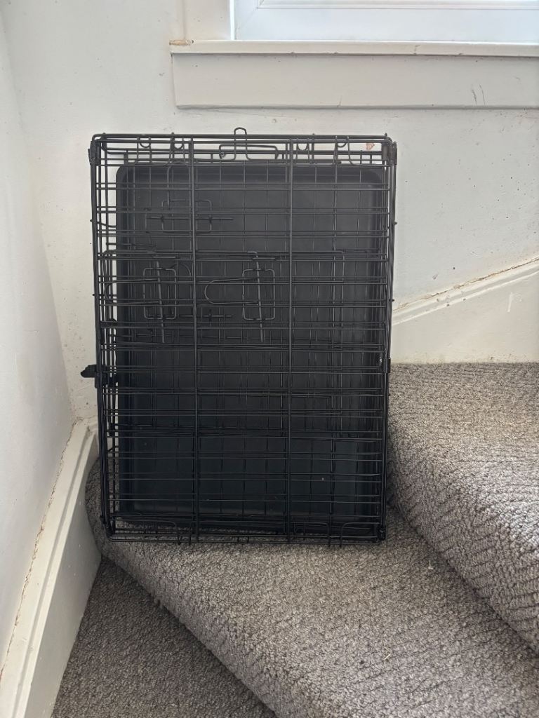 Small dog crate 