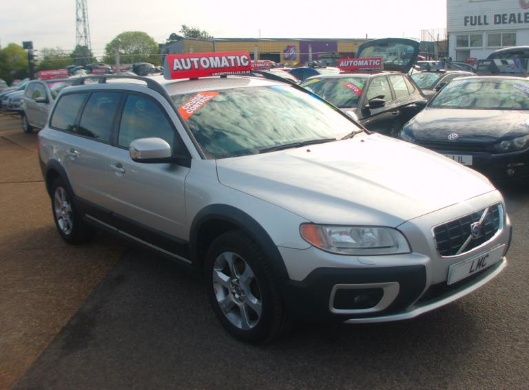 2007 Volvo XC70 2.4 D5 SE Estate 5dr Diesel Geartronic AWD (185 bhp) Diesel