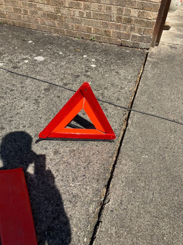 Warning triangle 