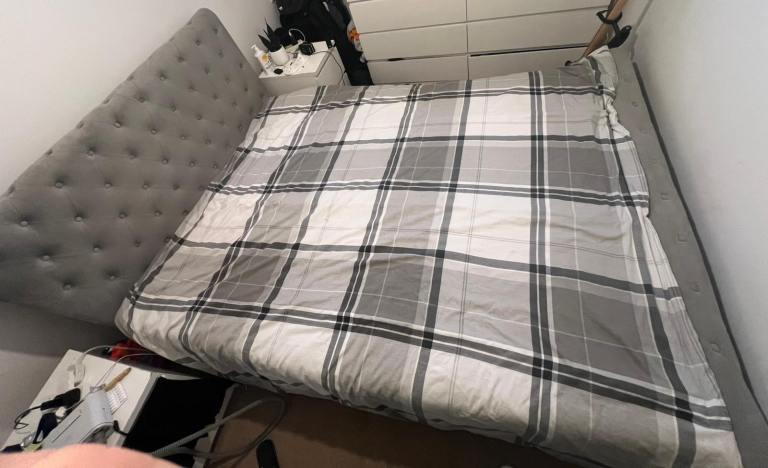 image for Bed King size 