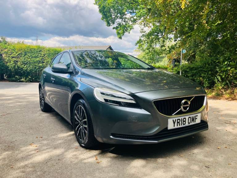 Volvo, V40, Hatchback, 2018, Semi-Auto, 1498 (cc), 5 doors *Low Mileage 33172, Full Service History*