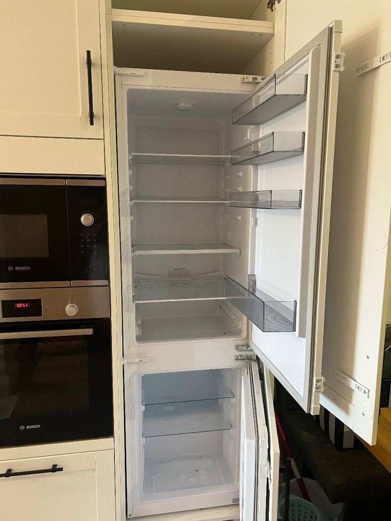 Lamona Fridge Freezer 