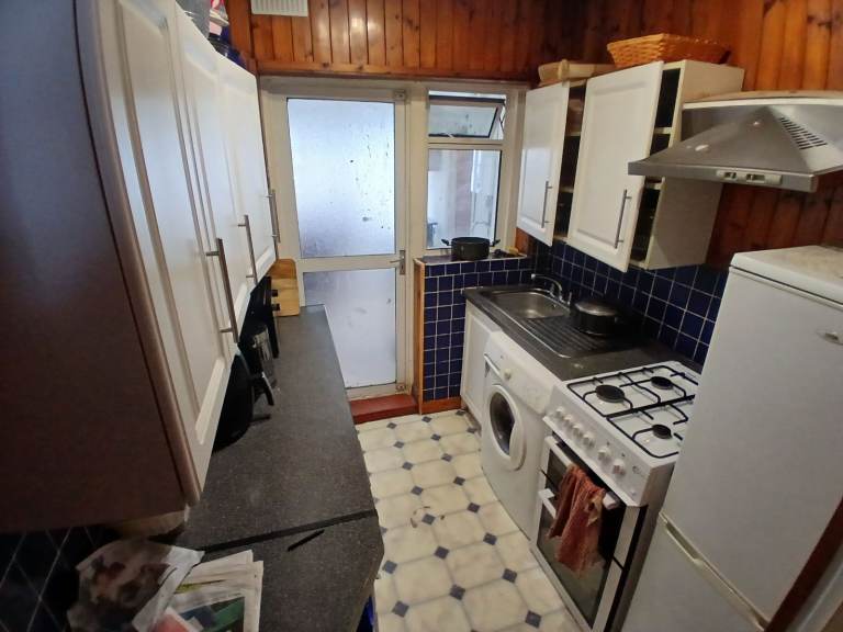 Magnificient Spacious Double Room With ALL BILLS INCLUDED In Thornton Heath