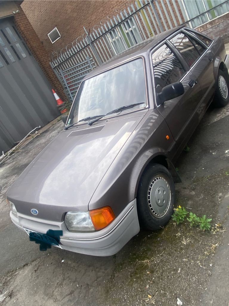 Ford, ESCORT, Hatchback, 1986, Manual, 1392 (cc), 5 doors