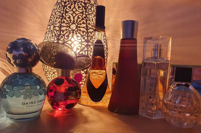 Job Lot of 6 Perfumes: Marc Jacobs x2, Rihanna, Jimmy Choo, DKNY, Hugo Boss Nearly Full Bottles