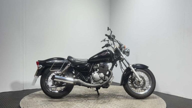 Suzuki Marauder GZ 2009 19K FUEL INJECTED 125CC CRUISER PROJECT BIKE LEARNER