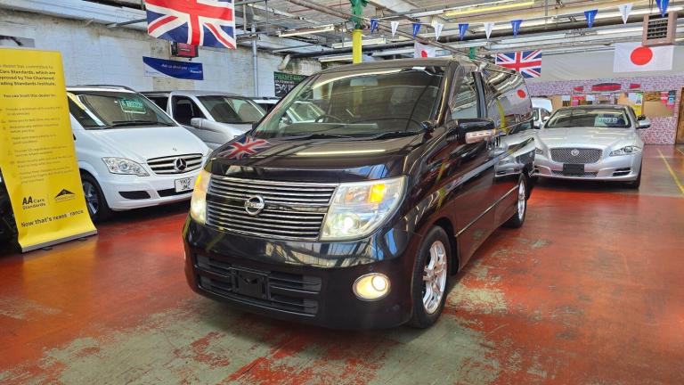  Nissan Elgrand 2.5 Highway Star 360 view Recliners Petrol Automatic