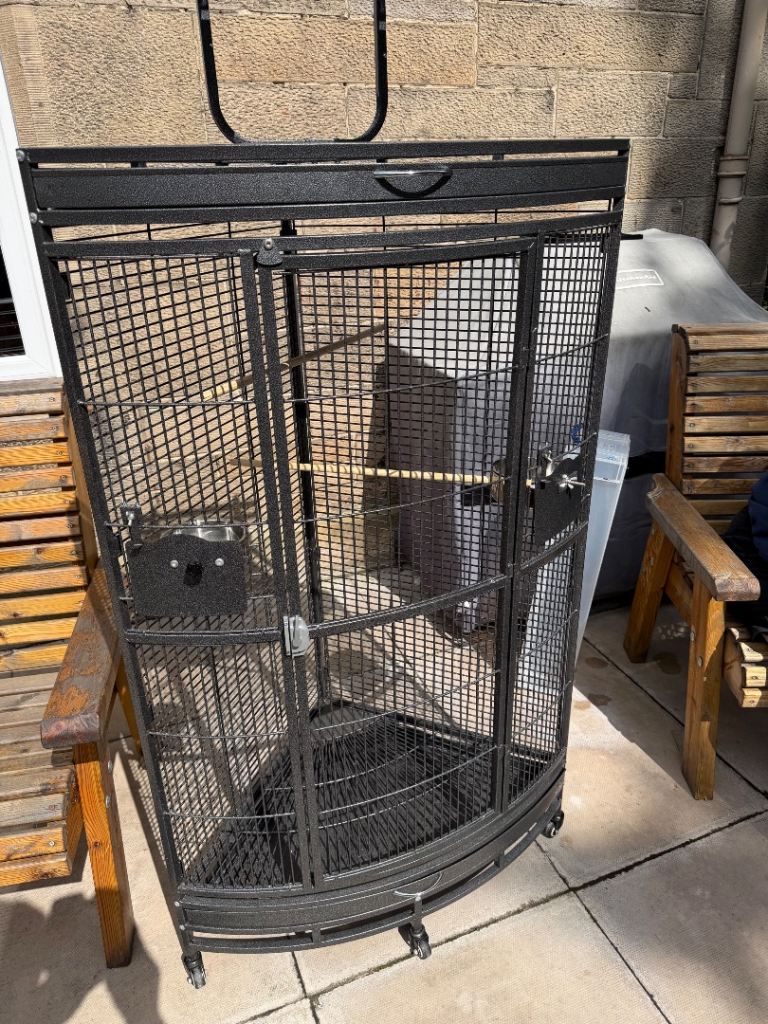 Parrot/ Budgie Cage. Quadrant Liberta Bird Cage