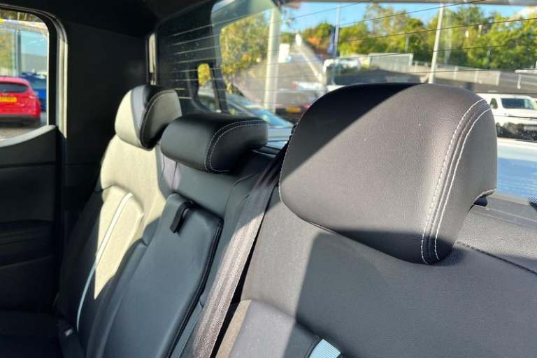 2025 Ford Ranger Stormtrak AUTO 2.3 EcoBoost 281ps PHEV 4x4 Double Cab Pick Up Automatic Pick-Up ...