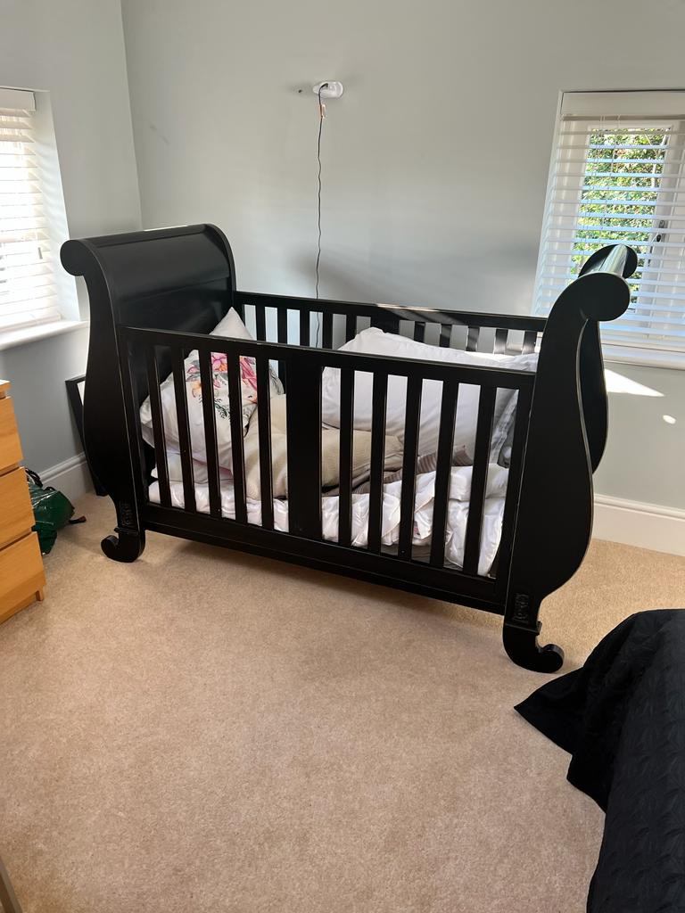 Crib Cot, Toddler Chelsea Sleaigh Bed, Mattress & More.  Pre Owned
