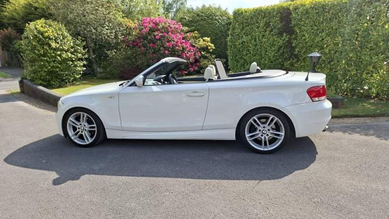 BMW, 1 SERIES, Convertible, 2009, Manual, 1995 (cc), 2 doors