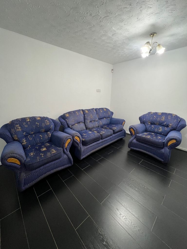 3 seat sofa + 2 singles 