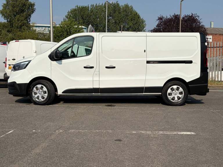 2022 Renault Trafic LL30 Blue dCi 150 Business Van PANEL VAN Diesel Manual