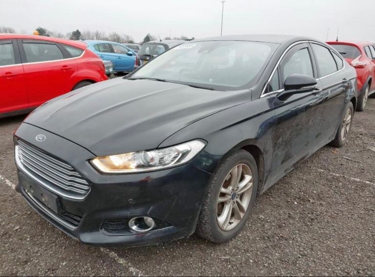 Ford mondeo mk5 1.5 tdci 2017 black BREAKING FOR PARTS 