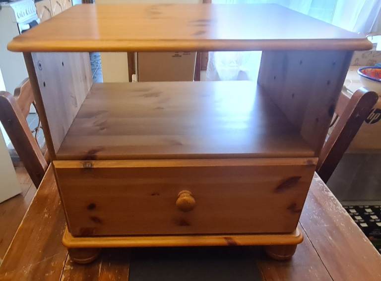 VARIOUS STORAGE CUPBOARDS & RACKS, AND A METAL PEDAL BIN.