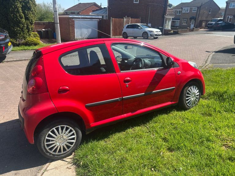 Peugeot, 107, Hatchback, 2008, Manual, 998 (cc), 5 doors