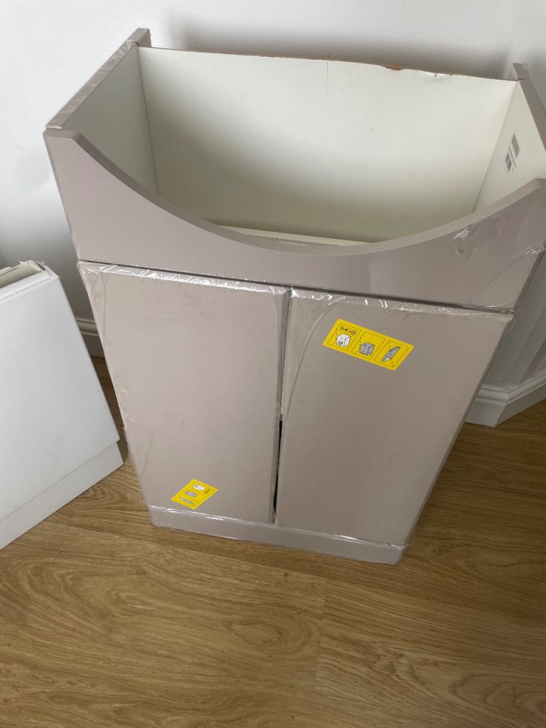New Bathroom Vanity Unit with Doors and Shelf