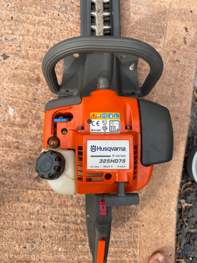 Husqvarna 325HD75 X-series Hedge Trimmer – Good Condition