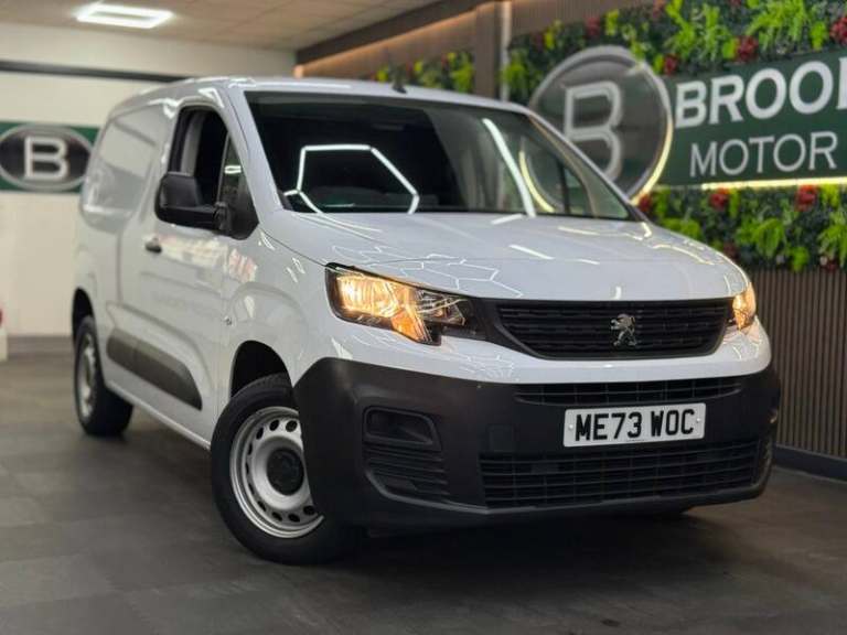 Peugeot Partner BLUEHDI PROFESSIONAL PREMIUM PLUS L1 [SAT NAV & STUNNING EXAMPLE