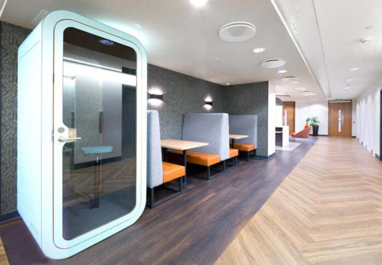 Flexible Spaces For 3 to 85 People - Private Offices to Rent in Monument